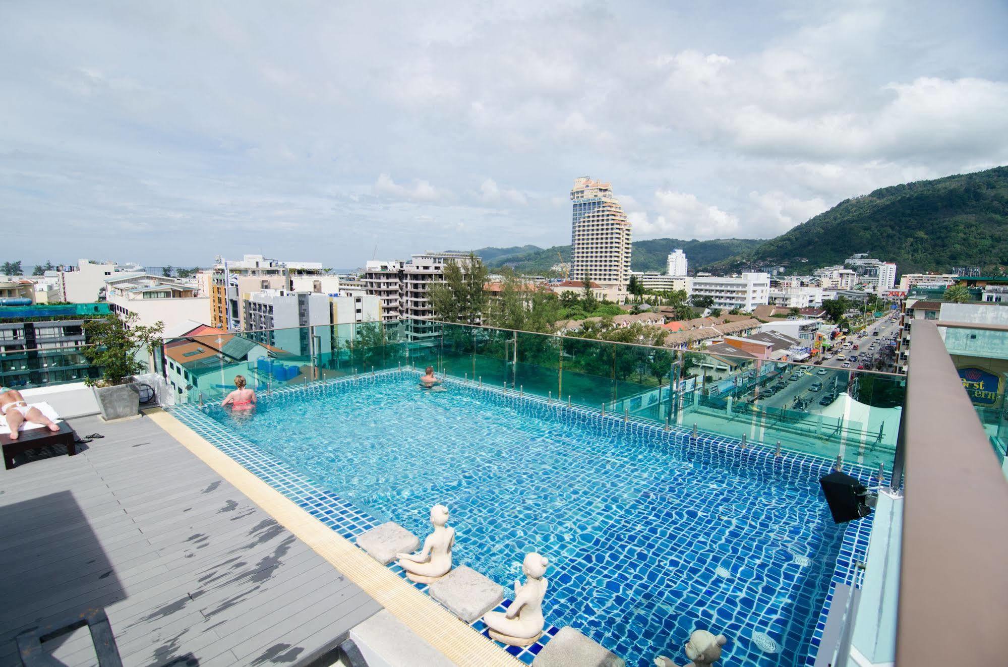 Mirage Express Patong Phuket Hotel Buitenkant foto